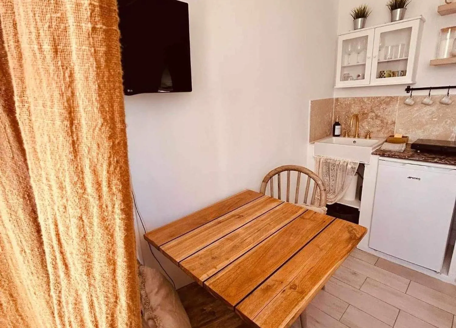 My Home Saint-Tropez Apartman